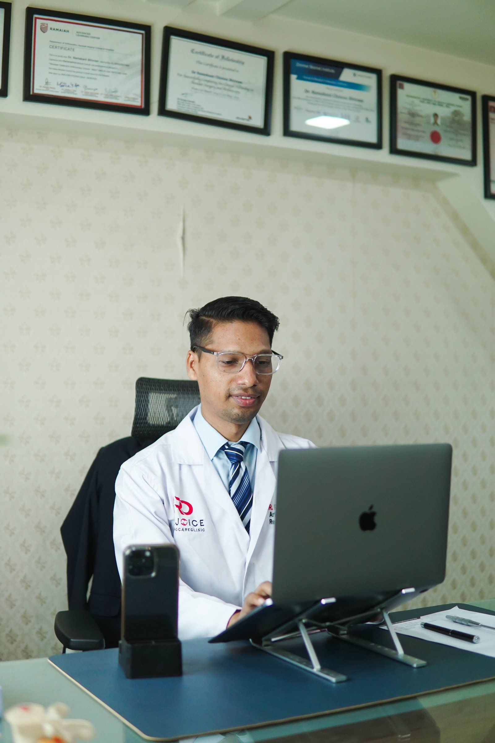 Dr Ramakant Bhivsan